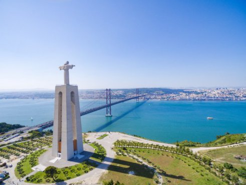 Portugalsko - Za historií země mořeplavců
