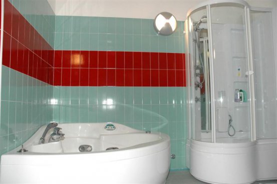 6denní velikonoční zájezd s polopenzí a skipasem – hotel Derby