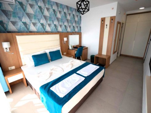 Hotel Pearl Beach Resort