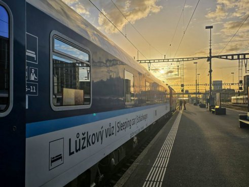 Srdce Švýcarska vlakem s TOP lanovkami v ceně