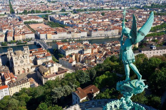 To nejkrásnější z Lyonu + STŘEDOVĚKÉ ANNECY + VINAŘSKÁ OBLAST BEAUJOLAIS 
