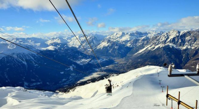 5denní zájezd s dopravou, polopenzí a skipasem v ceně – hotely různé Bormio a okolí