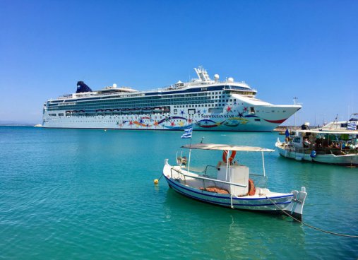 Objevování ráje na zemi na Norwegian Sun, plavba s českým průvodcem