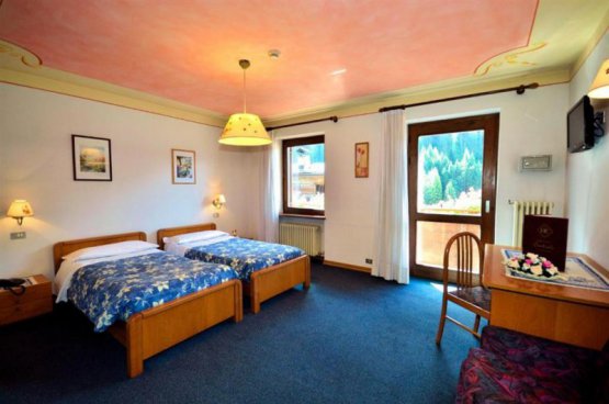 5denní zájezd s dopravou, polopenzí a skipasem v ceně – hotel Centrale