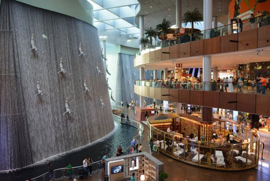 Dámská jízda v Dubaji + PLAVBA V DUBAI MARINA + LET BALÓNEM 