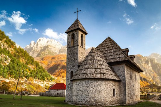 Albánská špička - turistika, která bere dech, odlet z Prahy