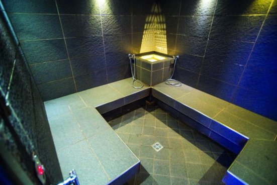 5denní zájezd s dopravou, polopenzí a skipasem v ceně – hotel La Mirandola