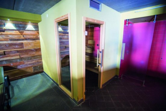 6denní zájezd (denní přejezd) s dopravou, polopenzí a skipasem ceně – hotel La Mirandola