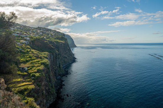 Madeira - turistika přes levády až k oceánu, odlet z Katovic