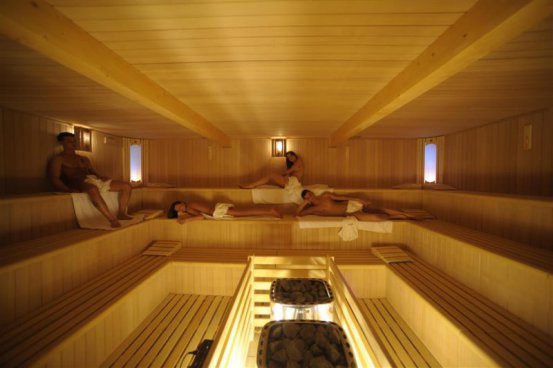 6denní zájezd (denní přejezd) s dopravou, polopenzí a skipasem v ceně – hotely různé Paganella