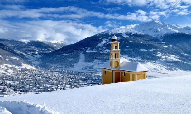 5denní zájezd s dopravou, polopenzí a skipasem v ceně – hotely různé Bormio a okolí