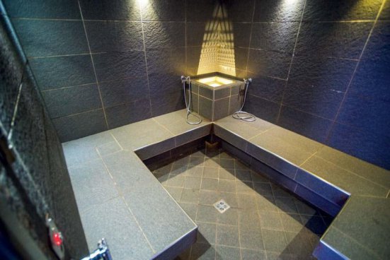 6denní zájezd (denní přejezd) s dopravou, polopenzí a skipasem ceně – hotel La Mirandola