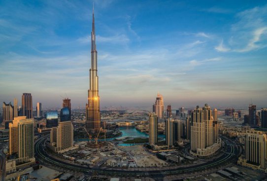 Dámská jízda v Dubaji + PLAVBA V DUBAI MARINA + LET BALÓNEM 