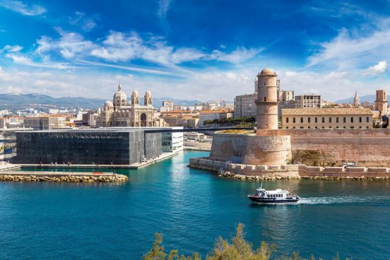 To nejkrásnější z Provence + ZÁTOKY CALANQUES +  OCHUTNÁVKA VÍN A LIKÉRU CASSIS 