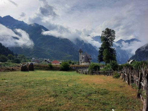 Poznávací zájezd Albánie – kráska se špatnou pověstí, odlet z Katovic