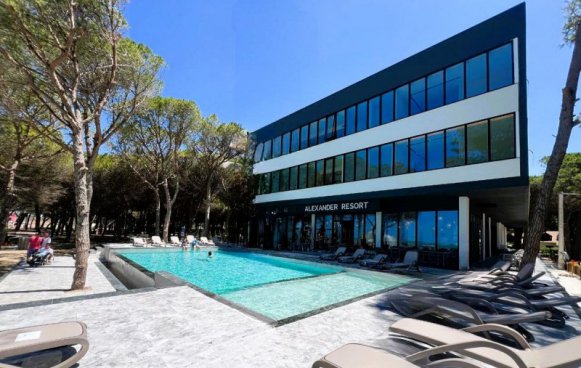 Hotel Alexander Resort