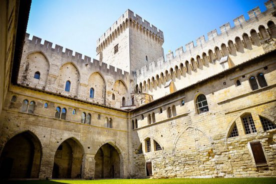 To nejkrásnější z Provence + ZÁTOKY CALANQUES +  OCHUTNÁVKA VÍN A LIKÉRU CASSIS 
