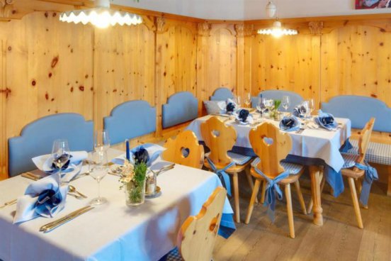 5denní zájezd s dopravou a polopenzí v ceně – hotel Antermoia