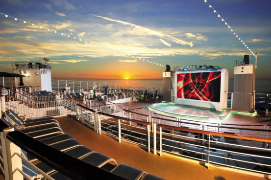 Hurááá přes Atlantik na Norwegian Epic, plavba s českým průvodcem