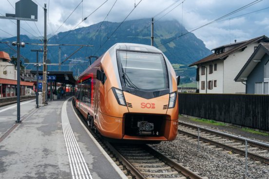 Srdce Švýcarska vlakem s TOP lanovkami v ceně