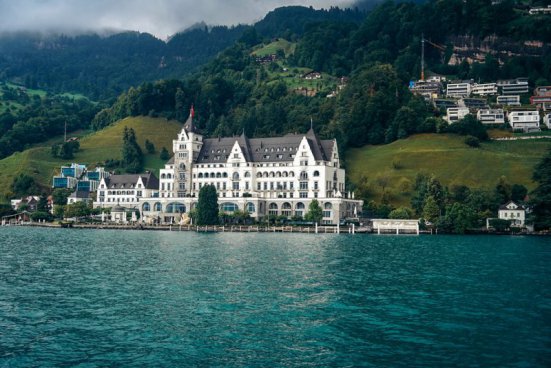 Srdce Švýcarska vlakem s TOP lanovkami v ceně