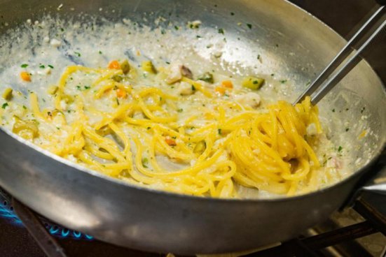 6denní zájezd (denní přejezd) s dopravou, polopenzí a skipasem v ceně – hotel Europa