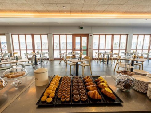 6denní zájezd (denní přejezd) s dopravou, polopenzí a skipasem v ceně – hotel Casa Alpina