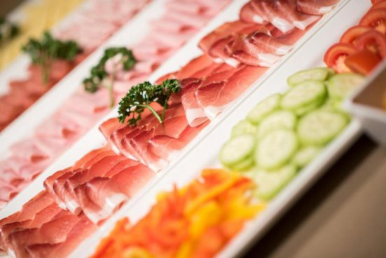 5denní zájezd (denní přejezd) s dopravou, polopenzí a skipasem v ceně – hotel Putia