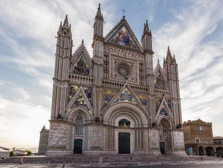 Řím po italsku + ORVIETO (letecky z Prahy)
