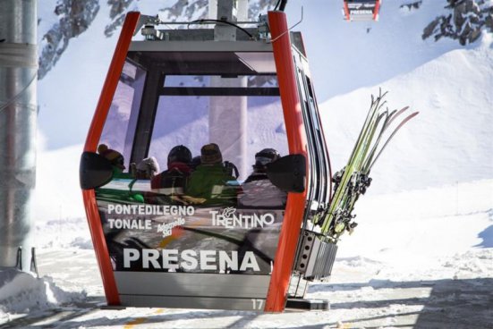 5denní zájezd s dopravou, polopenzí a skipasem v ceně – hotely různé Passo Tonale a okolí