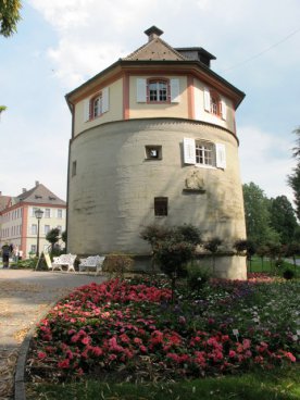 Květinový ostrov Mainau, nejstarší zubačka na Rigi, perly Bodamského jezera