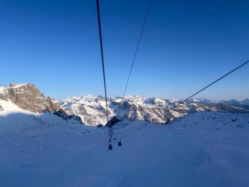 5denní zájezd s dopravou, polopenzí a skipasem v ceně – hotely různé Passo Tonale a okolí