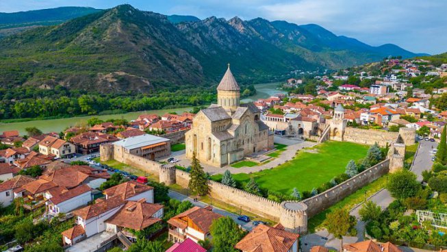 To nejlepší z Gruzie + GEOTERMÁLNÍ ÚDOLÍ TRUSO + HORSKÁ TURISTIKA V KAZBEGI 