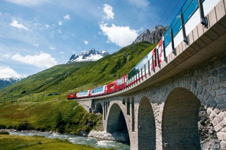 Rodinné alpské léto na Luzernském jezeře