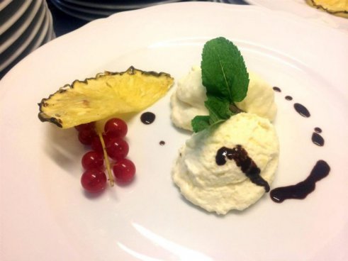 5denní zájezd s dopravou, polopenzí a skipasem v ceně – hotel Miralago