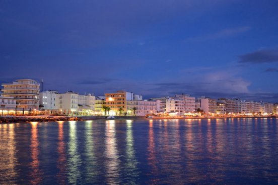 Ramada Loutraki Poseidon Resort letecky Praha ALL INCLUSIVE, 7 nocí