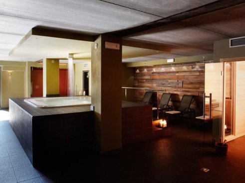 5denní zájezd s dopravou, polopenzí a skipasem v ceně – hotel La Mirandola