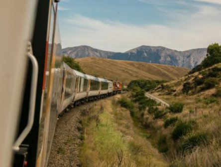Arménie a Gruzie vlakem – Expres napříč Kavkazem