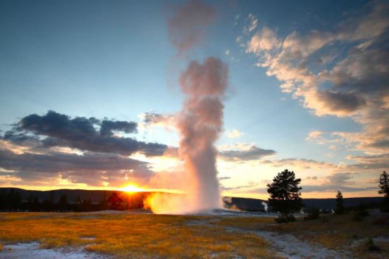 Yellowstone a přírodní krásy severozápadu USA