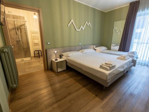 6denní zájezd (denní přejezd) s dopravou, polopenzí a skipasem v ceně – hotel Casa Alpina