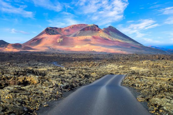 Lanzarote zrozené z ohně a vod Atlantiku