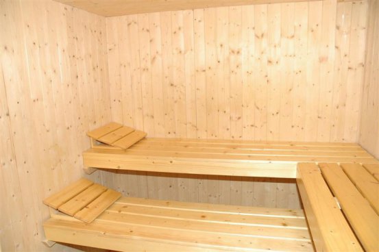 6denní velikonoční zájezd s polopenzí a skipasem – hotel Derby