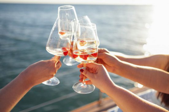 Andalusie s koncertem Davida Kollera + PLAVBA KATAMARÁNEM + OCHUTNÁVKA VÍN 