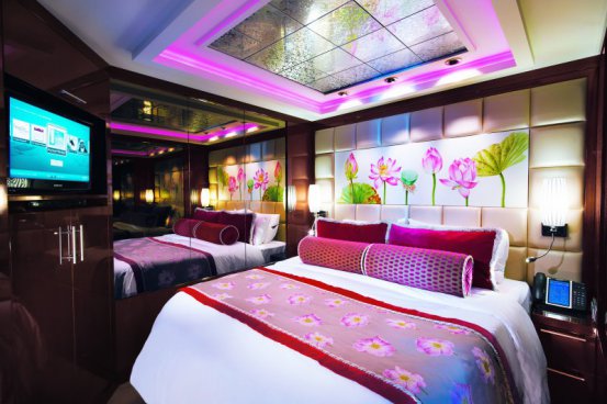 Hurááá přes Atlantik na Norwegian Epic, plavba s českým průvodcem