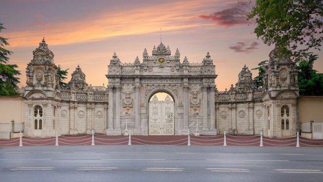 To nejlepší z Istanbulu + PALÁC DOLMABAHÇE + CISTERNA YEREBATAN (letecky z Prahy