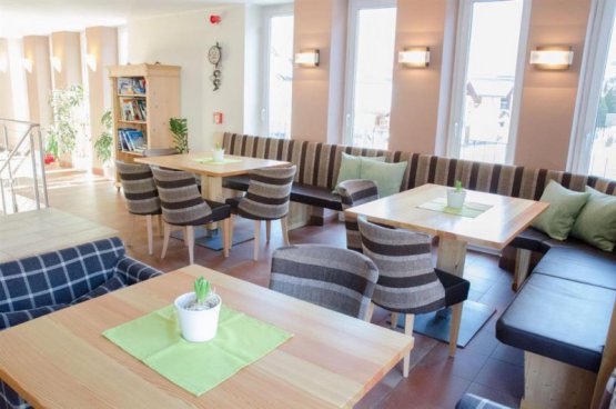 5denní zájezd (denní přejezd) s dopravou, polopenzí a skipasem v ceně – hotel Putia