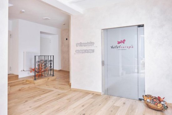 6denní zájezd (denní přejezd) s dopravou, polopenzí a skipasem v ceně – hotel Europa