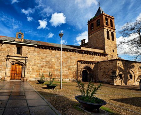 Španělská Extremadura + ŘÍMSKÉ DĚDICTVÍ + GURMÁNSKÉ TRADICE REGIONU 