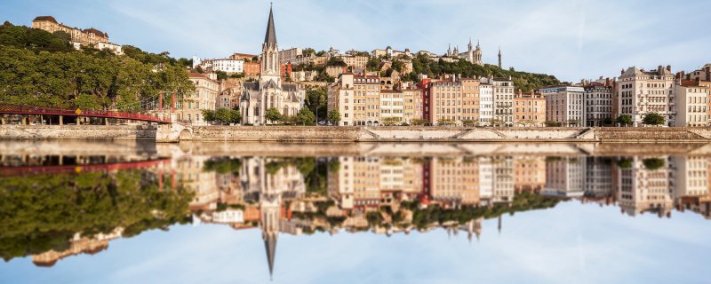 Po Rhône ke Středozemnímu moři (Stella)