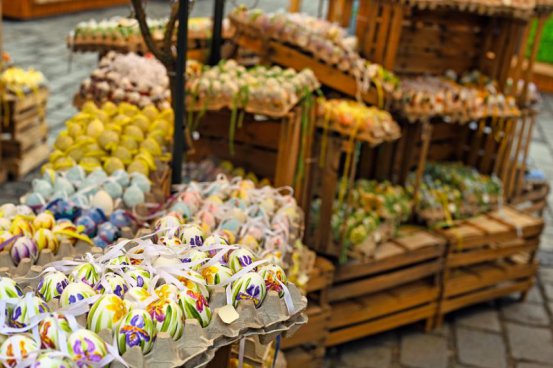 Velikonoční Amsterdam + KVĚTINOVÁ ZAHRADA KEUKENHOF + SLAVNÁ MUZEA (letecky z Pr